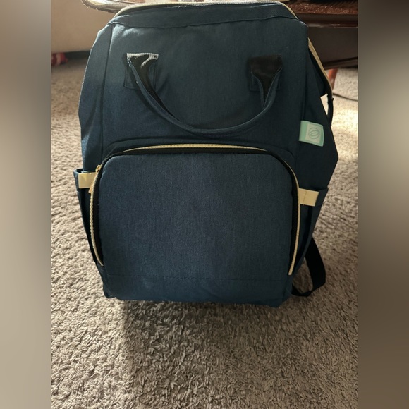 Brand new Sydney Breast Pump Backpack - Picture 1 of 4